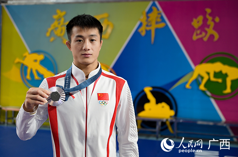 廣西摔跤運(yùn)動(dòng)員曹利國(guó)。人民網(wǎng) 雷琦竣攝