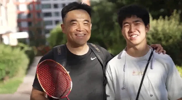 劉建波、劉傲寒父子。北航供圖