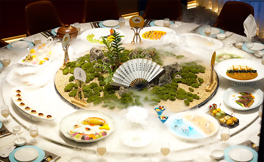 大觀樓長(zhǎng)聯(lián)宴。