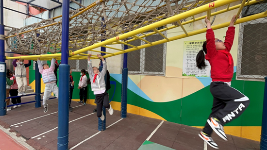 孩子從。校方供圖